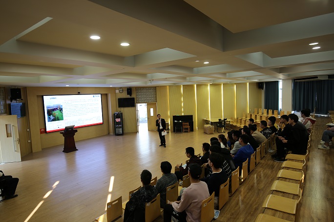 双向选择•合作共赢--苏州市质量管理协会参与校企专场招聘会在苏大应用技术学院成功举行